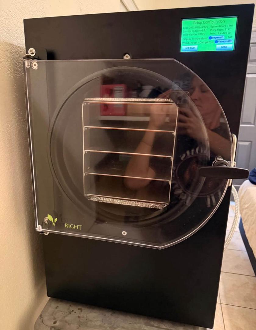 Harvest Right medium Freeze Dryer